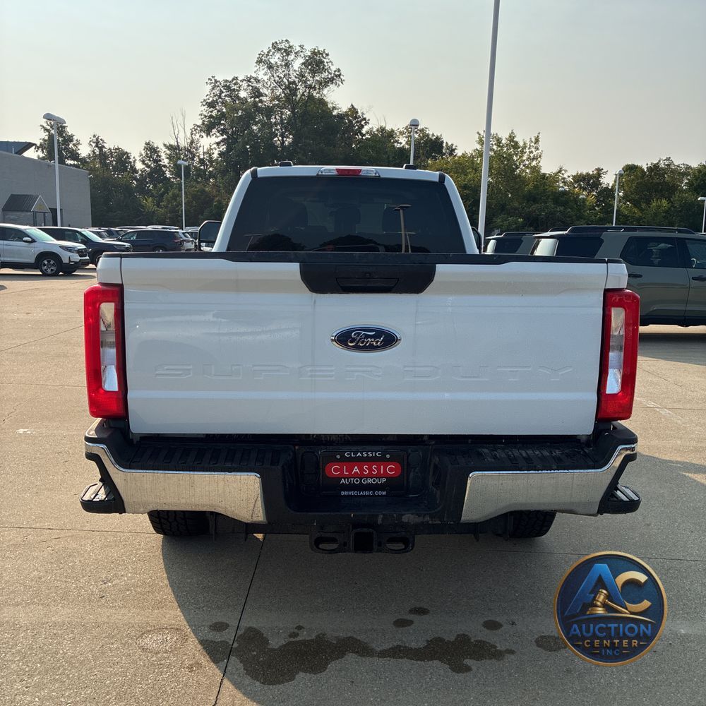 2024 Ford F-250 Super Duty XLT