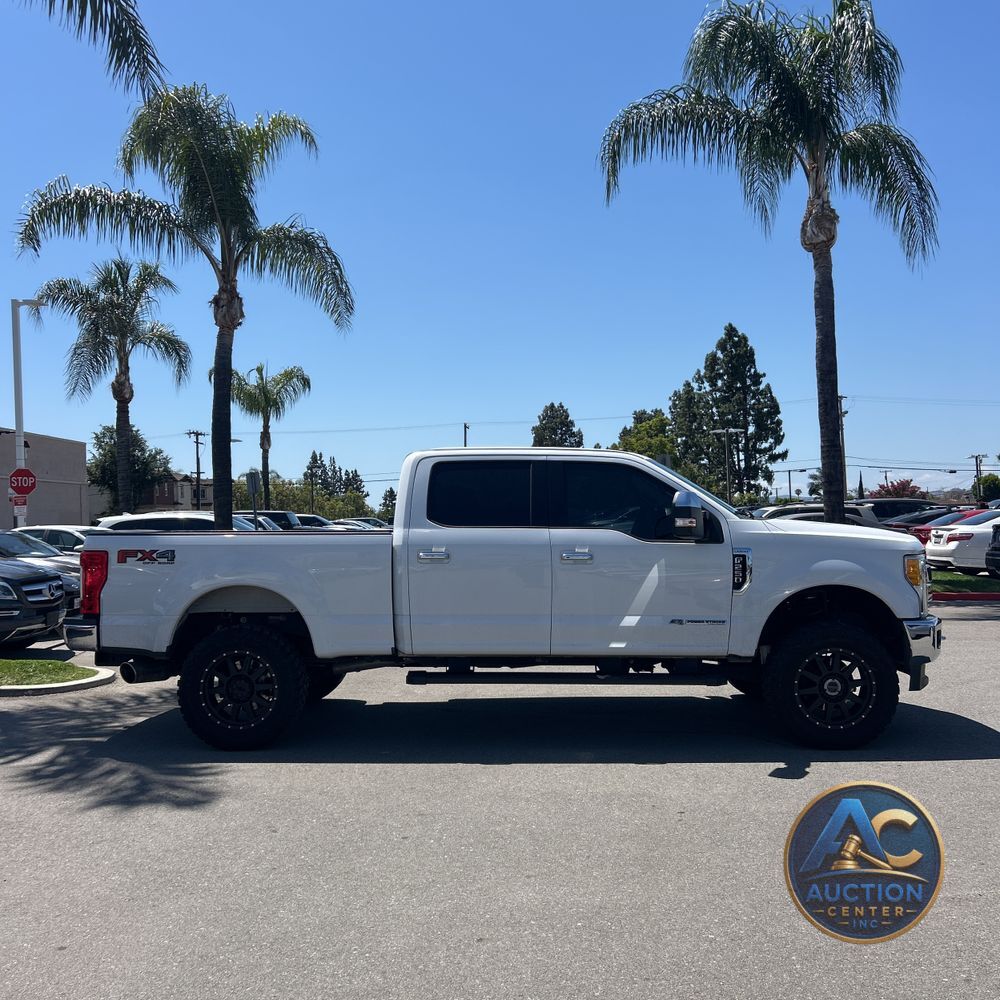 2017 Ford F-250 Super Duty Lariat