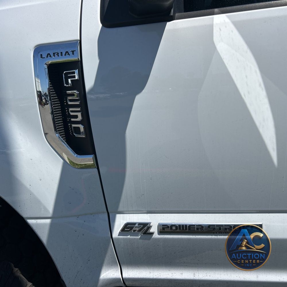 2017 Ford F-250 Super Duty Lariat