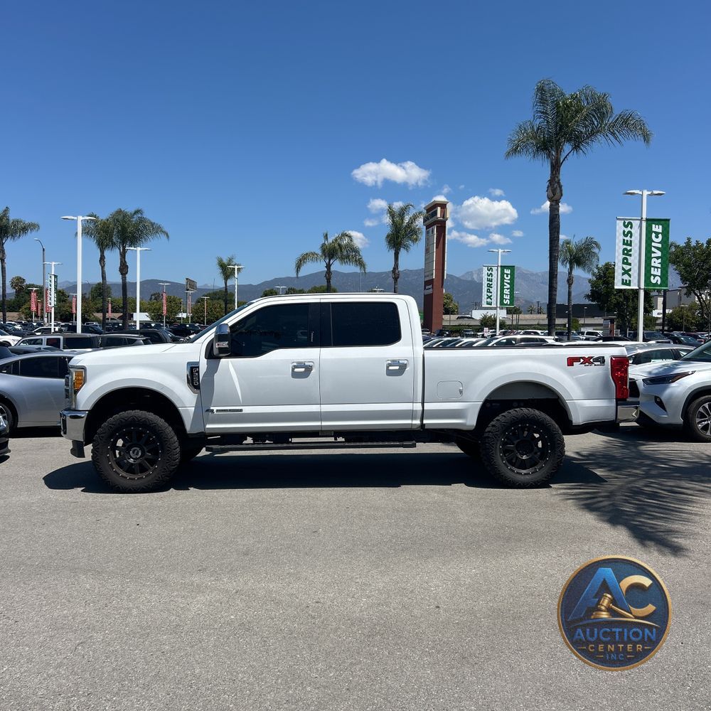 2017 Ford F-250 Super Duty Lariat