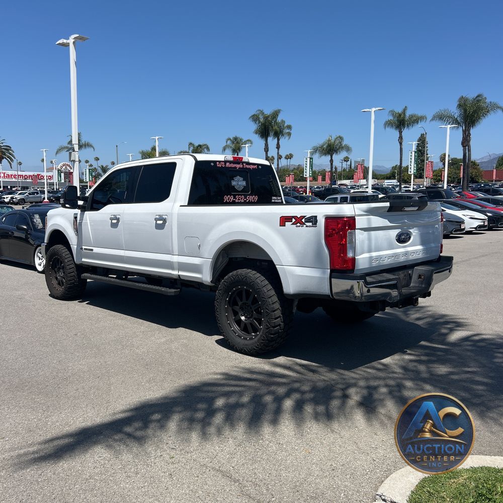 2017 Ford F-250 Super Duty Lariat