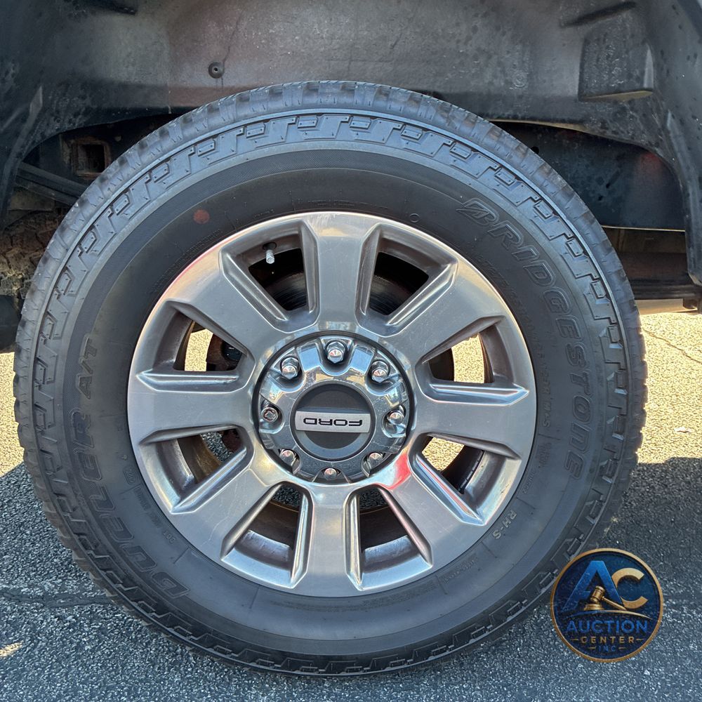 2022 Ford F250 S/D Platinum