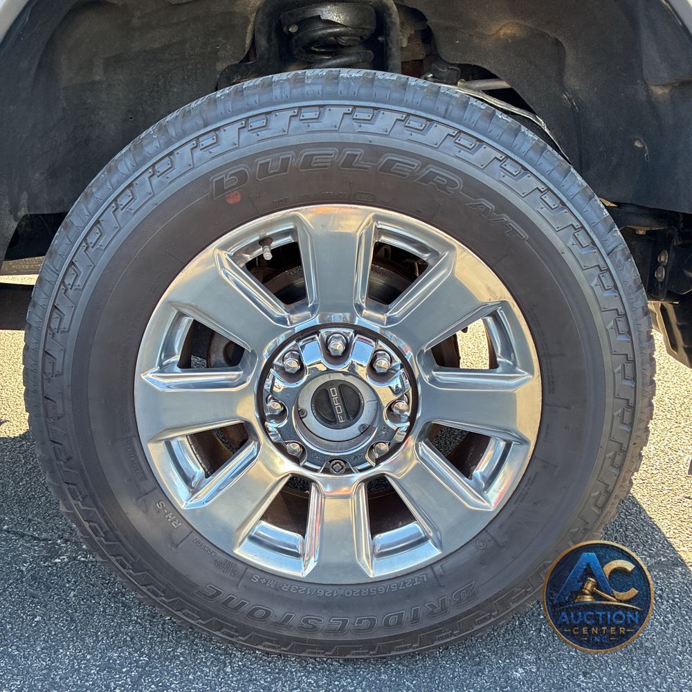 2022 Ford F250 S/D Platinum