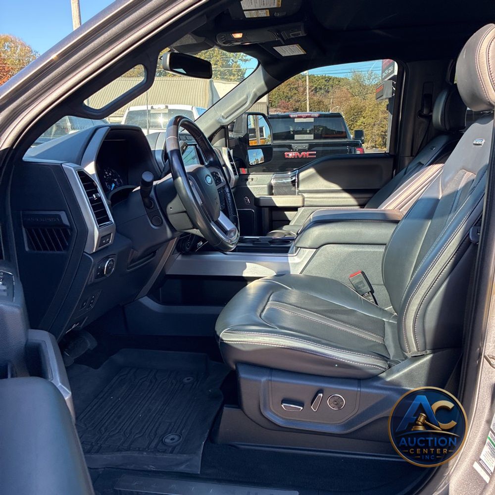 2022 Ford F250 S/D Platinum
