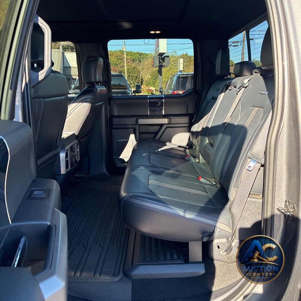 2022 Ford F250 S/D Platinum