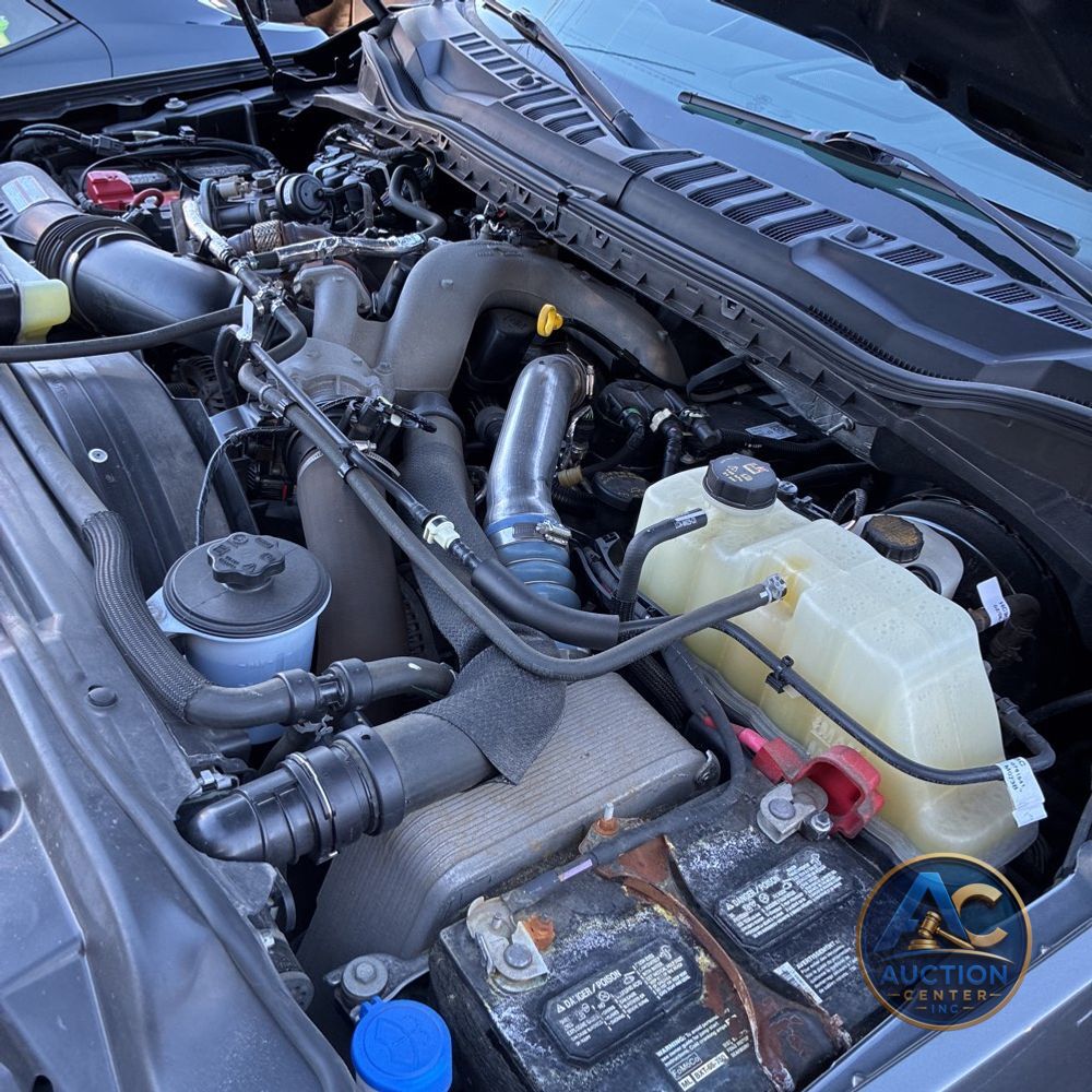 2022 Ford F250 S/D Platinum