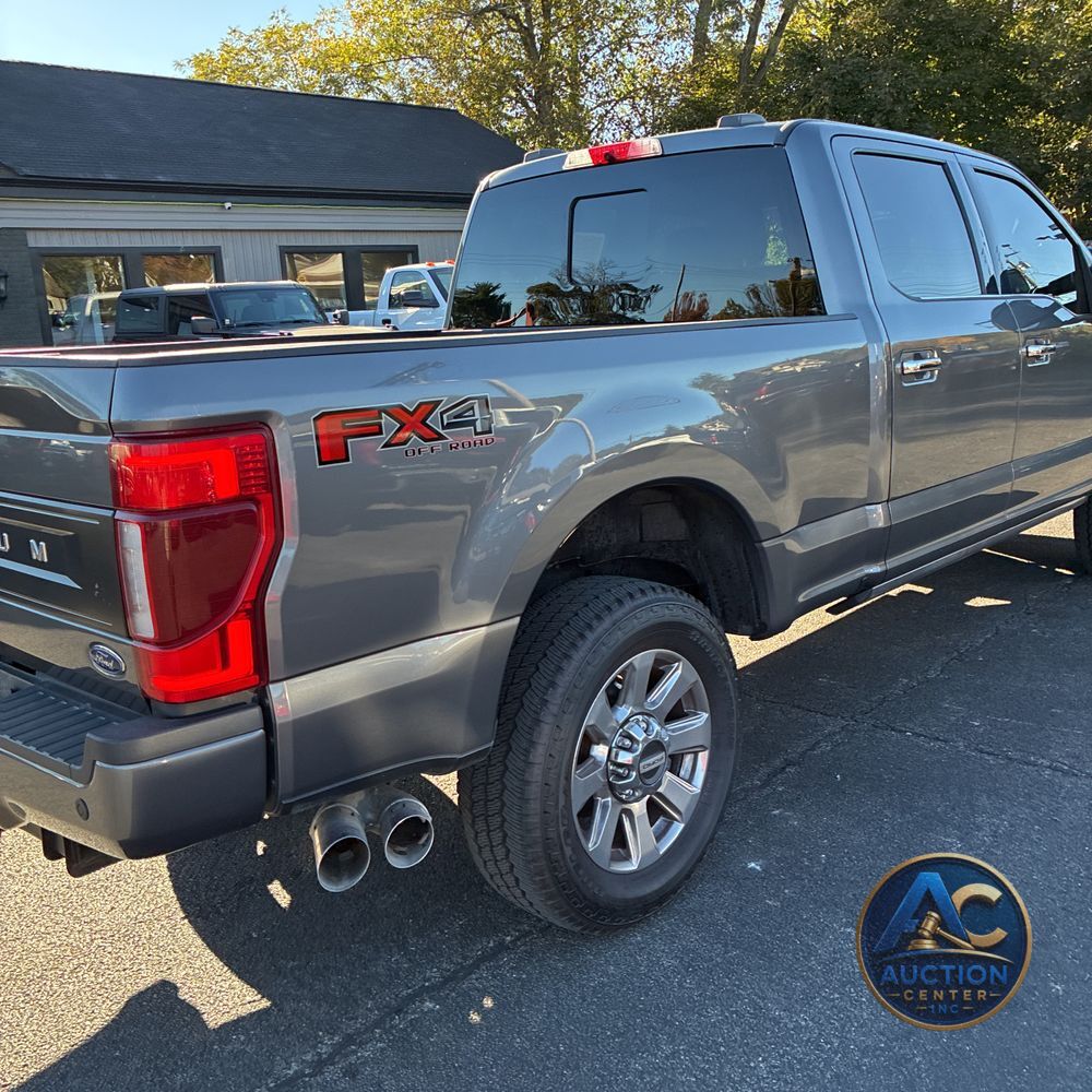 2022 Ford F250 S/D Platinum