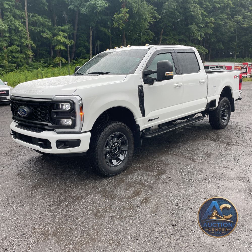 2024 Ford F250 S/D Lariat