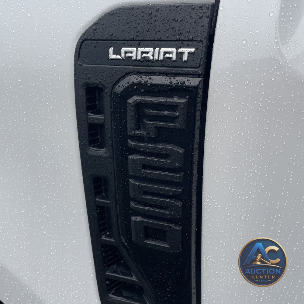2024 Ford F250 S/D Lariat