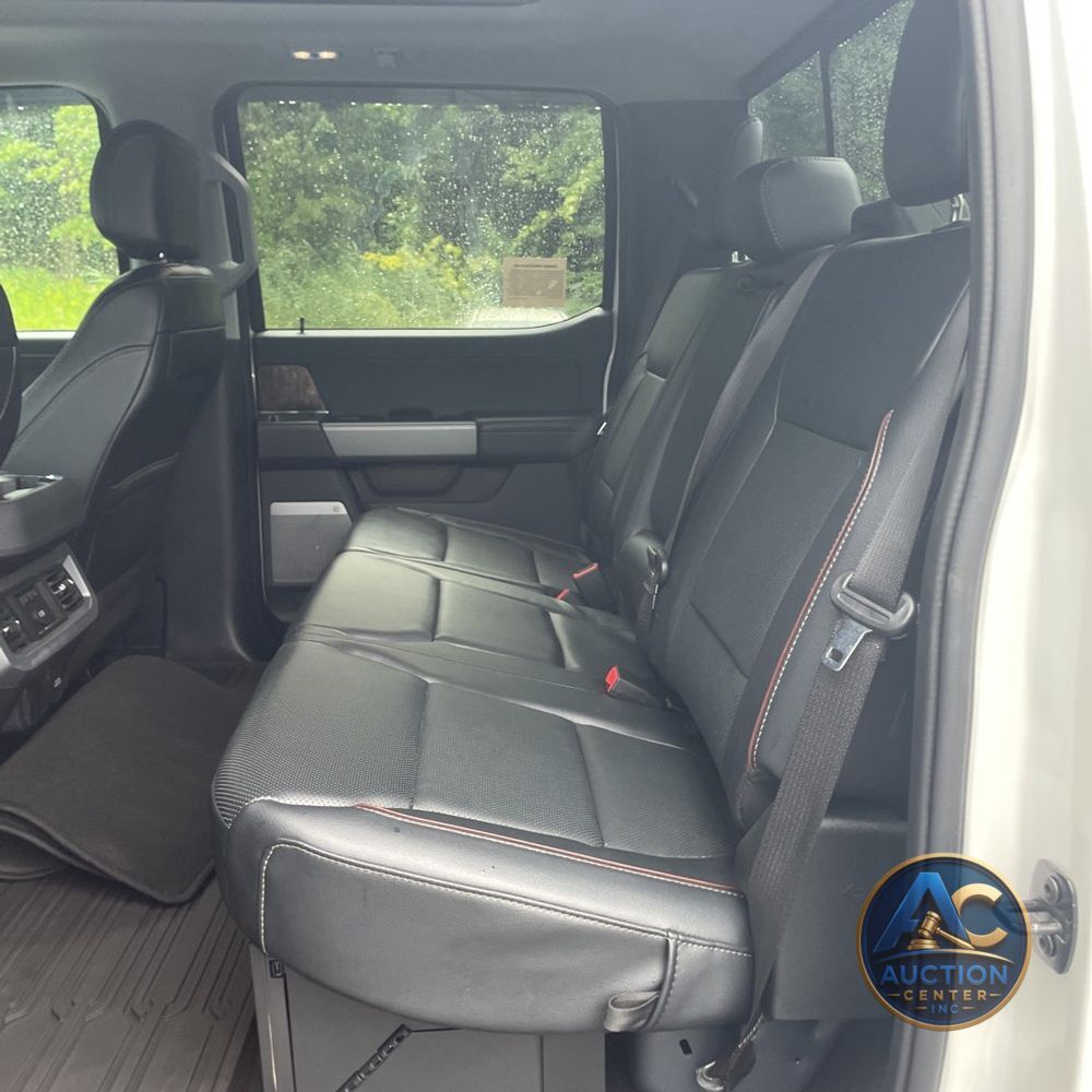 2024 Ford F250 S/D Lariat