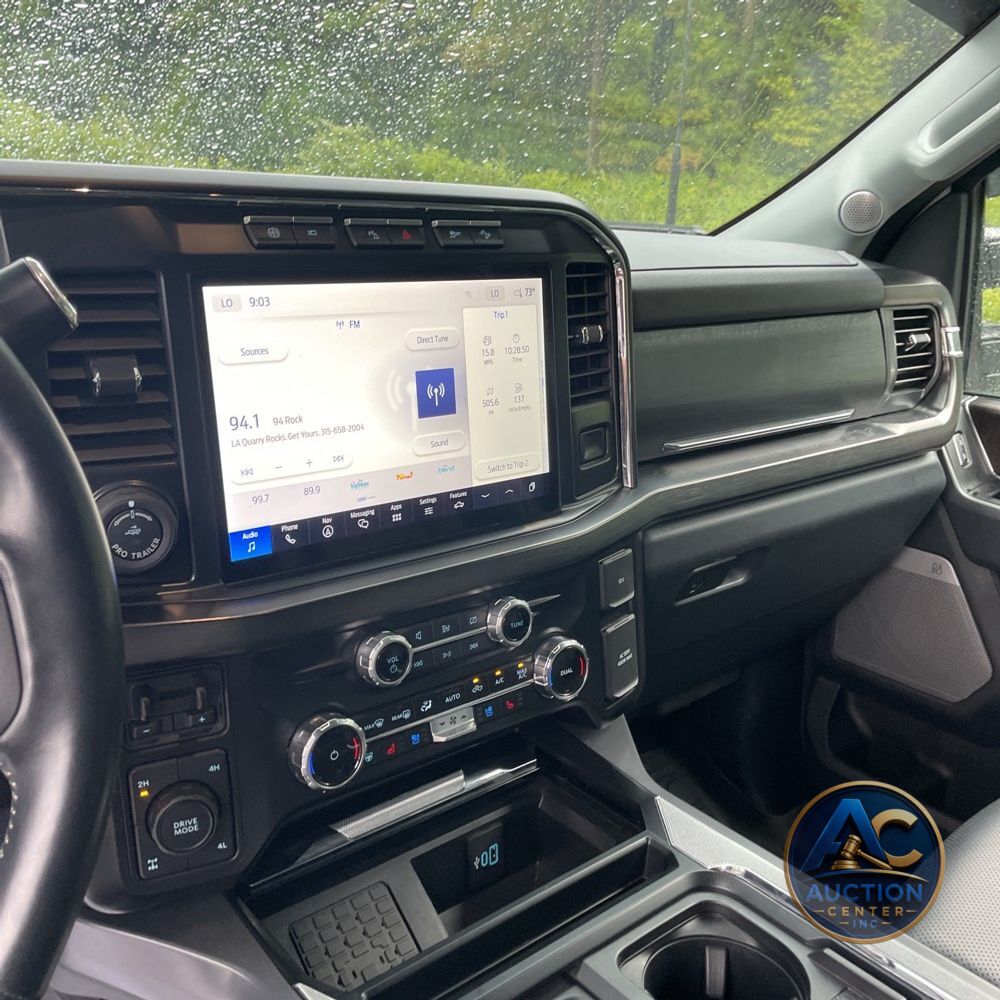 2024 Ford F250 S/D Lariat