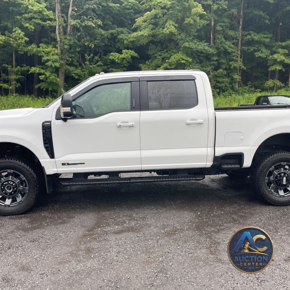 2024 Ford F250 S/D Lariat
