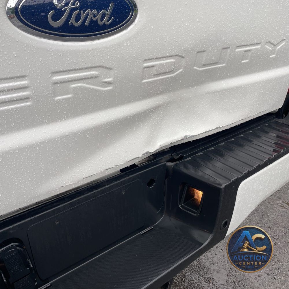 2024 Ford F250 S/D Lariat