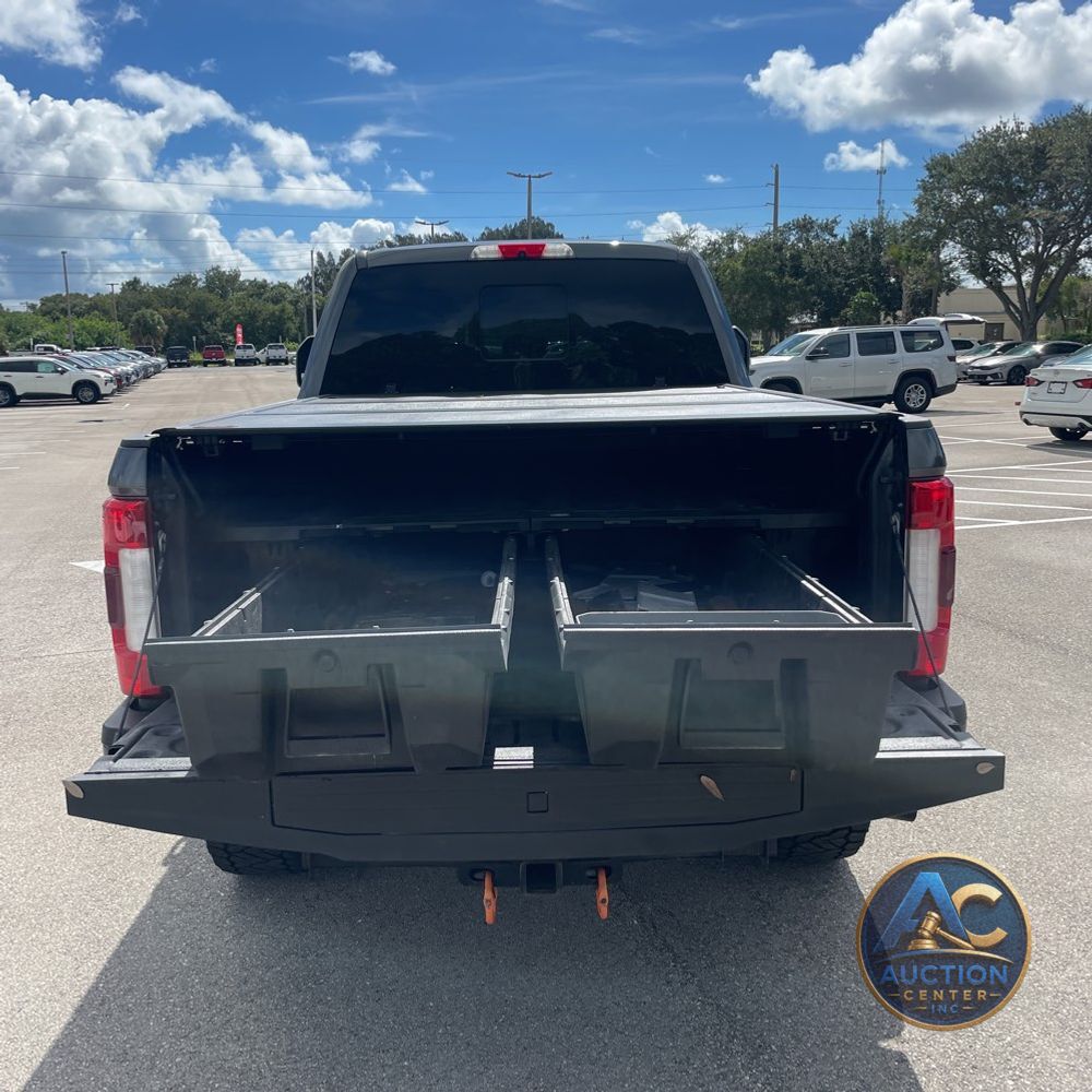 2018 Ford F-250 Super Duty Platinum