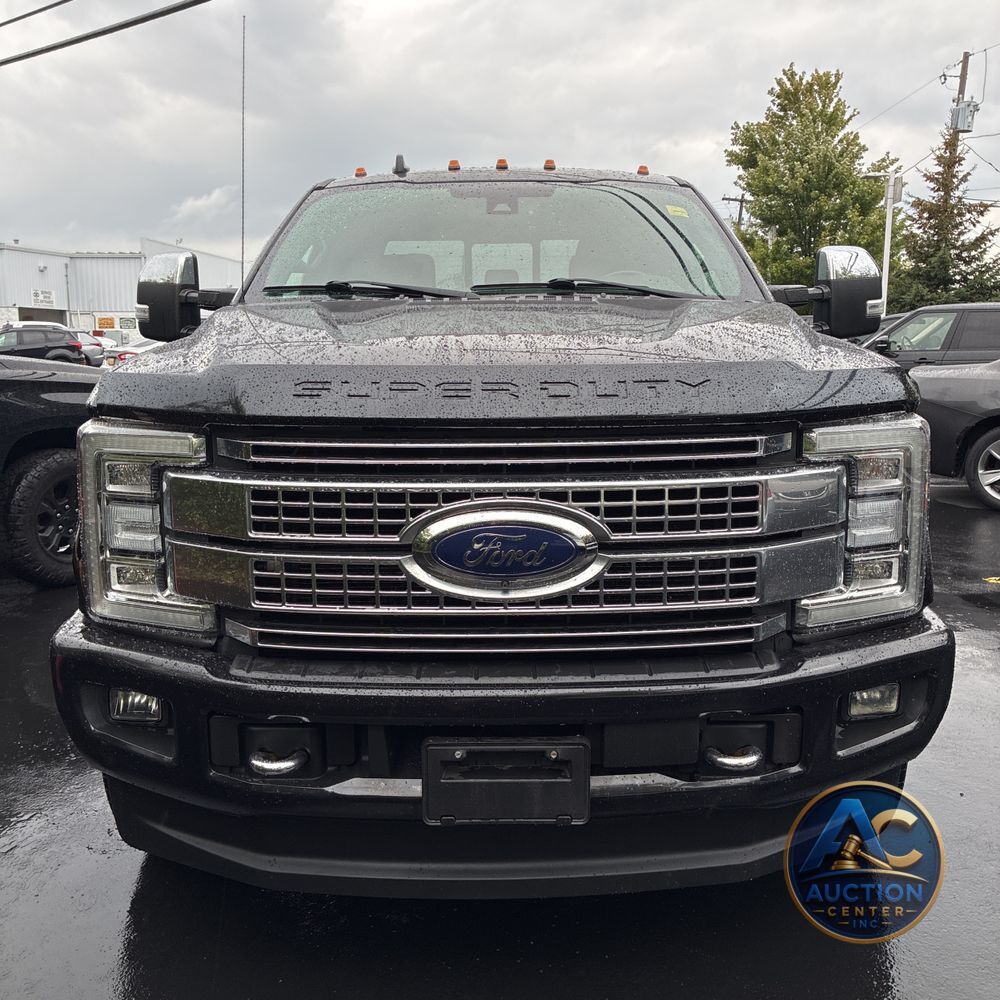 2019 Ford F250 S/D Platinum