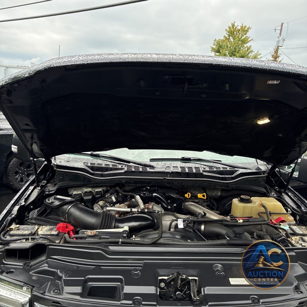 2019 Ford F250 S/D Platinum