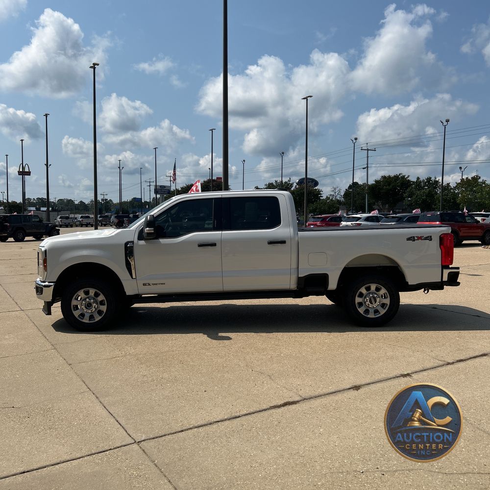 2024 Ford F-250 Super Duty XLT