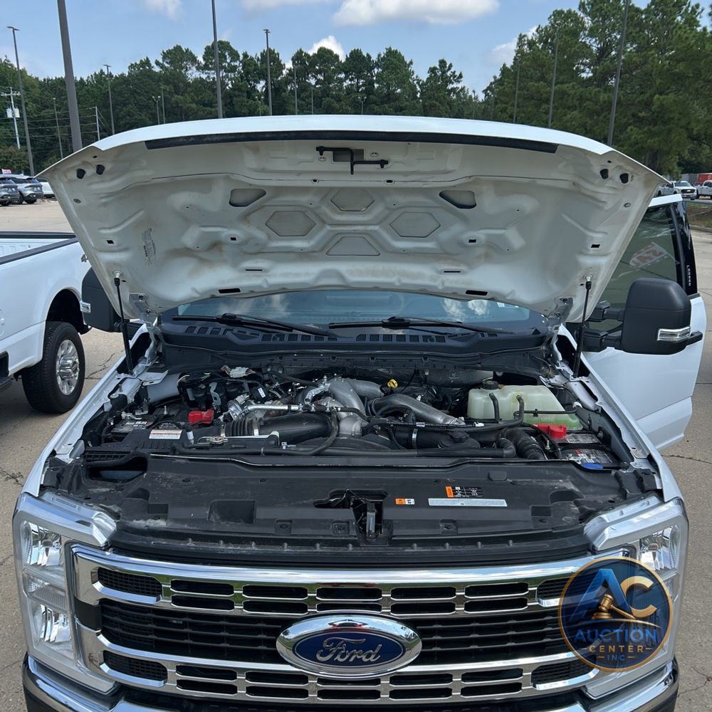 2024 Ford F-250 Super Duty XLT