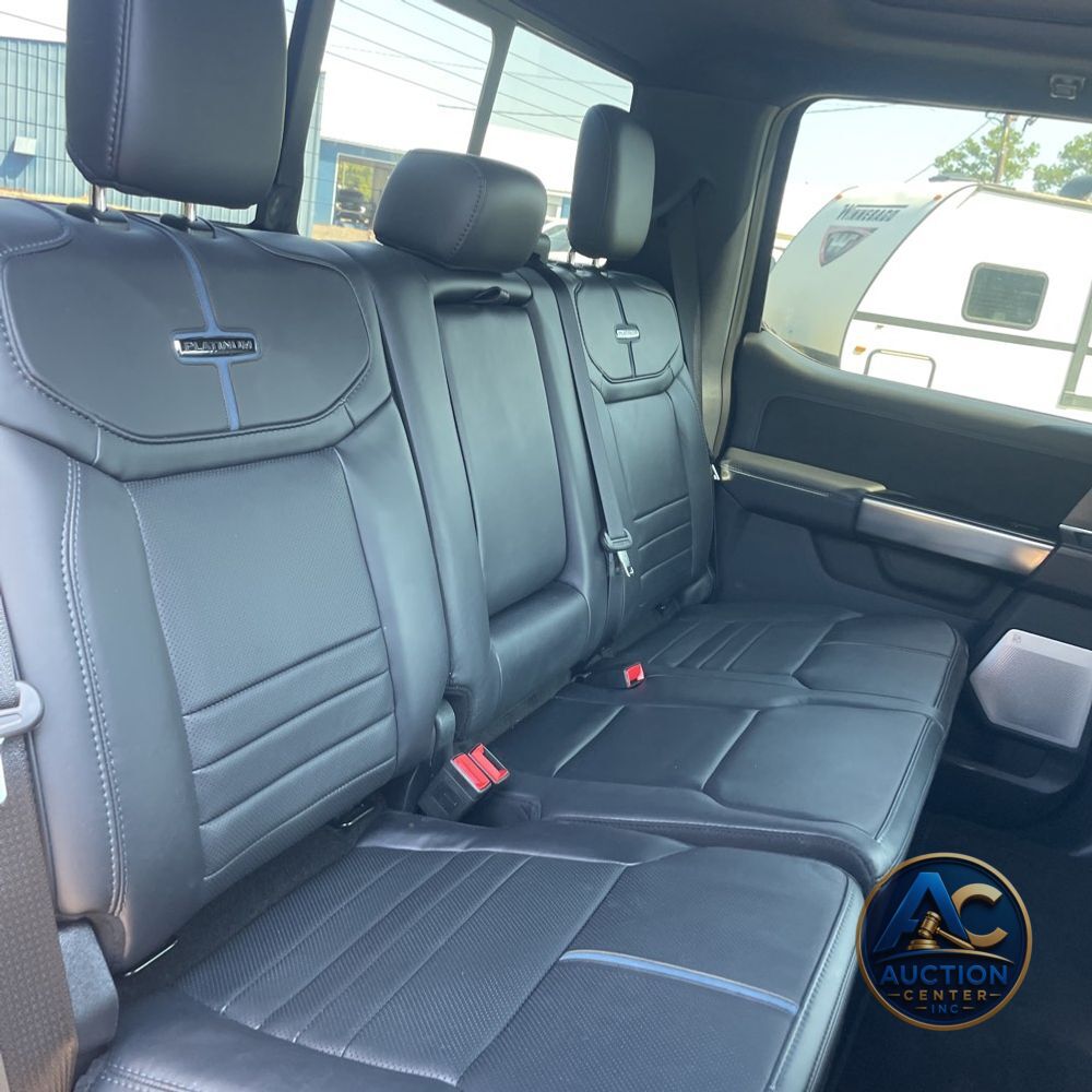 2025 Ford F-250 Super Duty Platinum