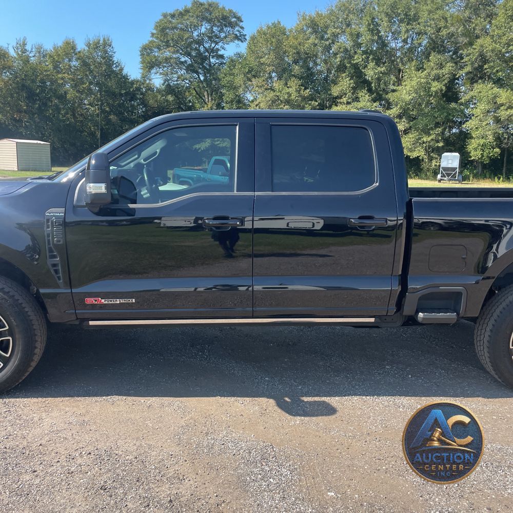 2025 Ford F-250 Super Duty Platinum