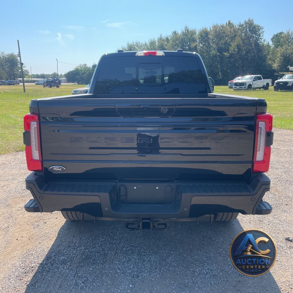 2025 Ford F-250 Super Duty Platinum