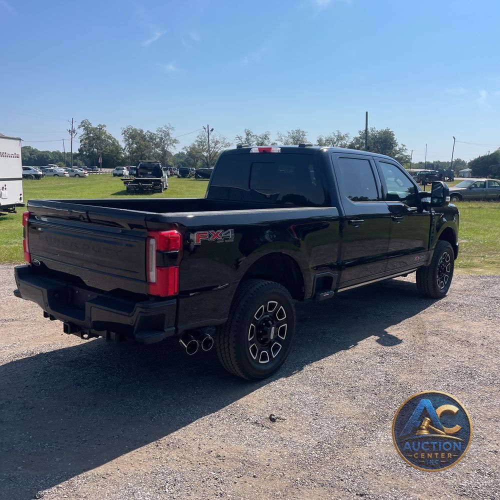 2025 Ford F-250 Super Duty Platinum
