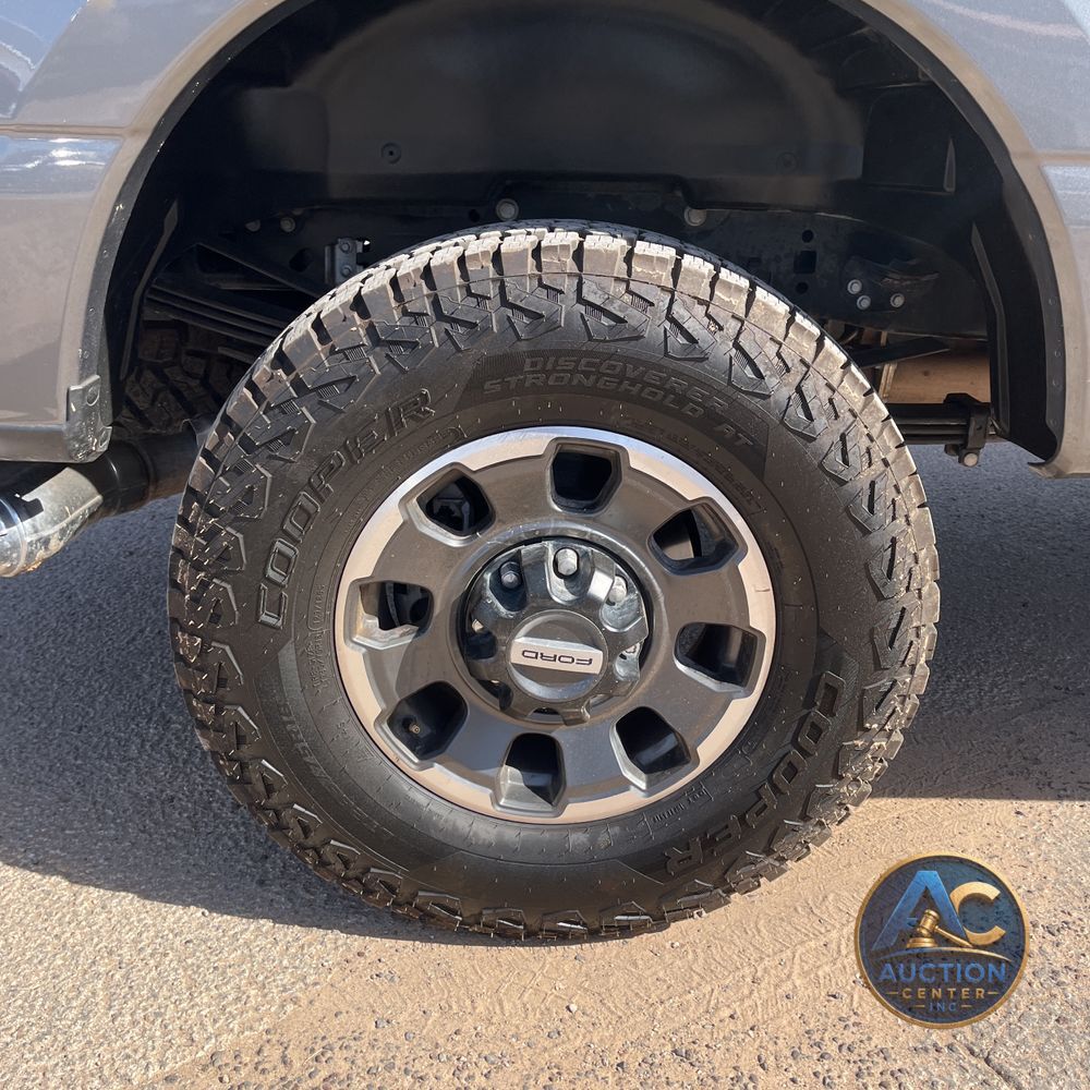 2024 Ford F-250 Super Duty Platinum