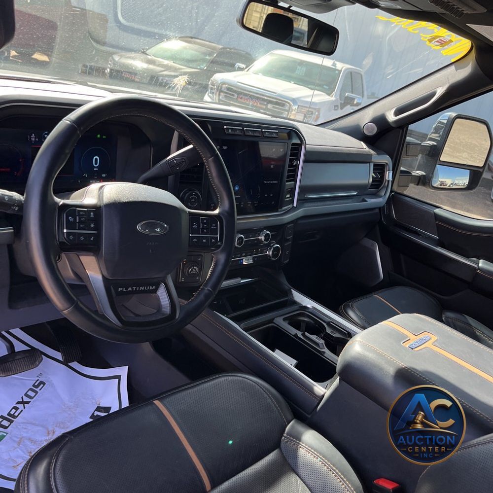 2024 Ford F-250 Super Duty Platinum