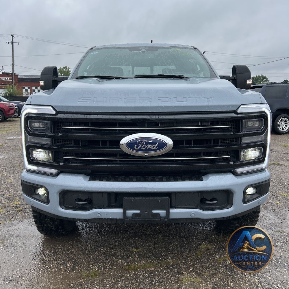2025 Ford F250 S/D Platinum