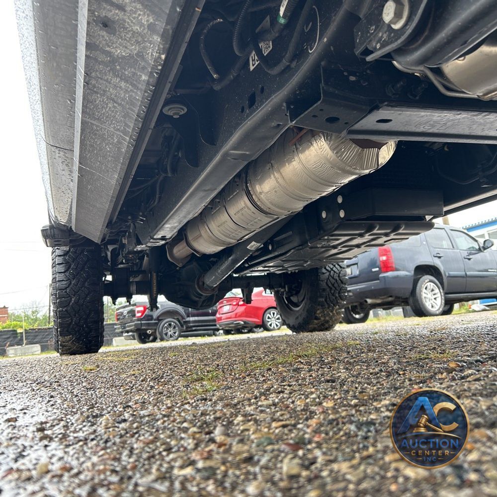 2025 Ford F250 S/D Platinum