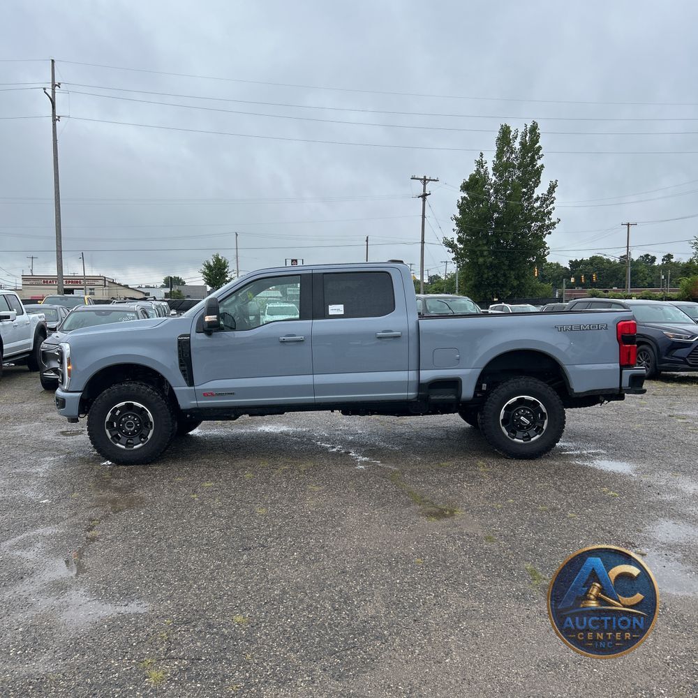 2025 Ford F250 S/D Platinum
