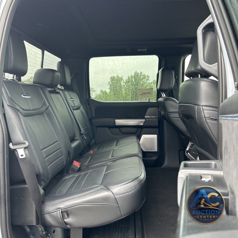 2025 Ford F250 S/D Platinum