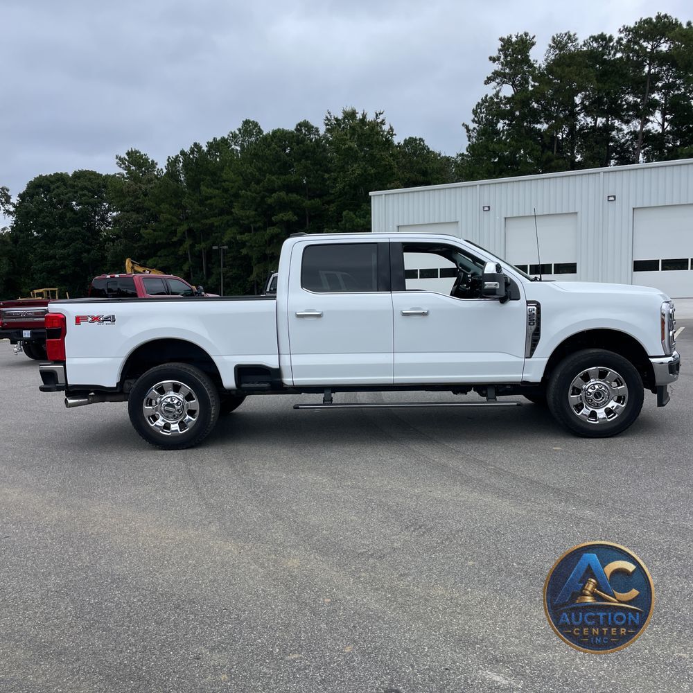 2025 Ford F-250 Super Duty Lariat