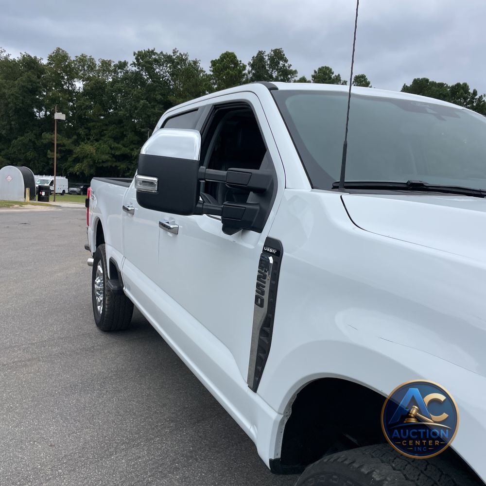 2025 Ford F-250 Super Duty Lariat