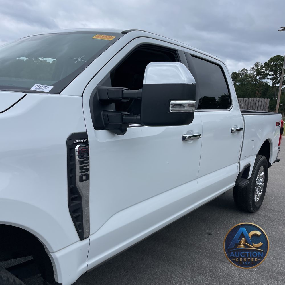 2025 Ford F-250 Super Duty Lariat