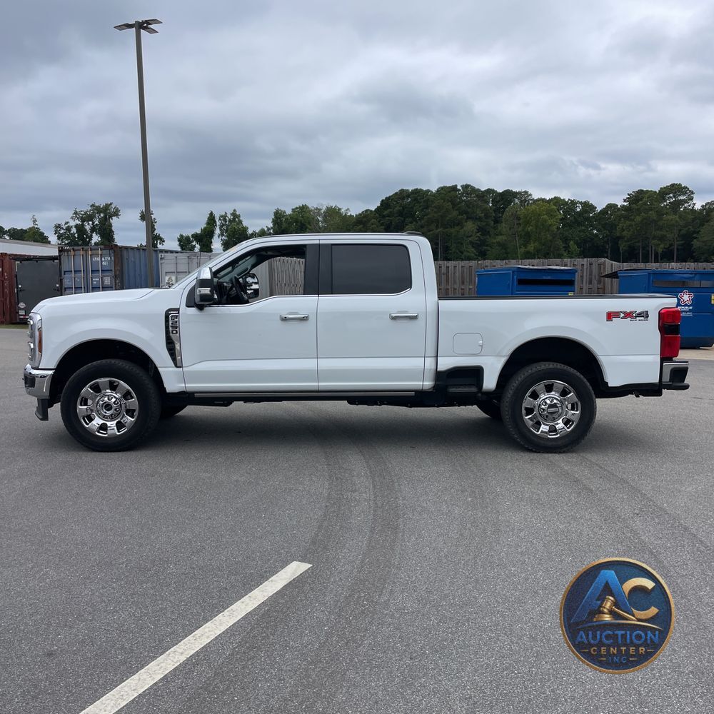2025 Ford F-250 Super Duty Lariat