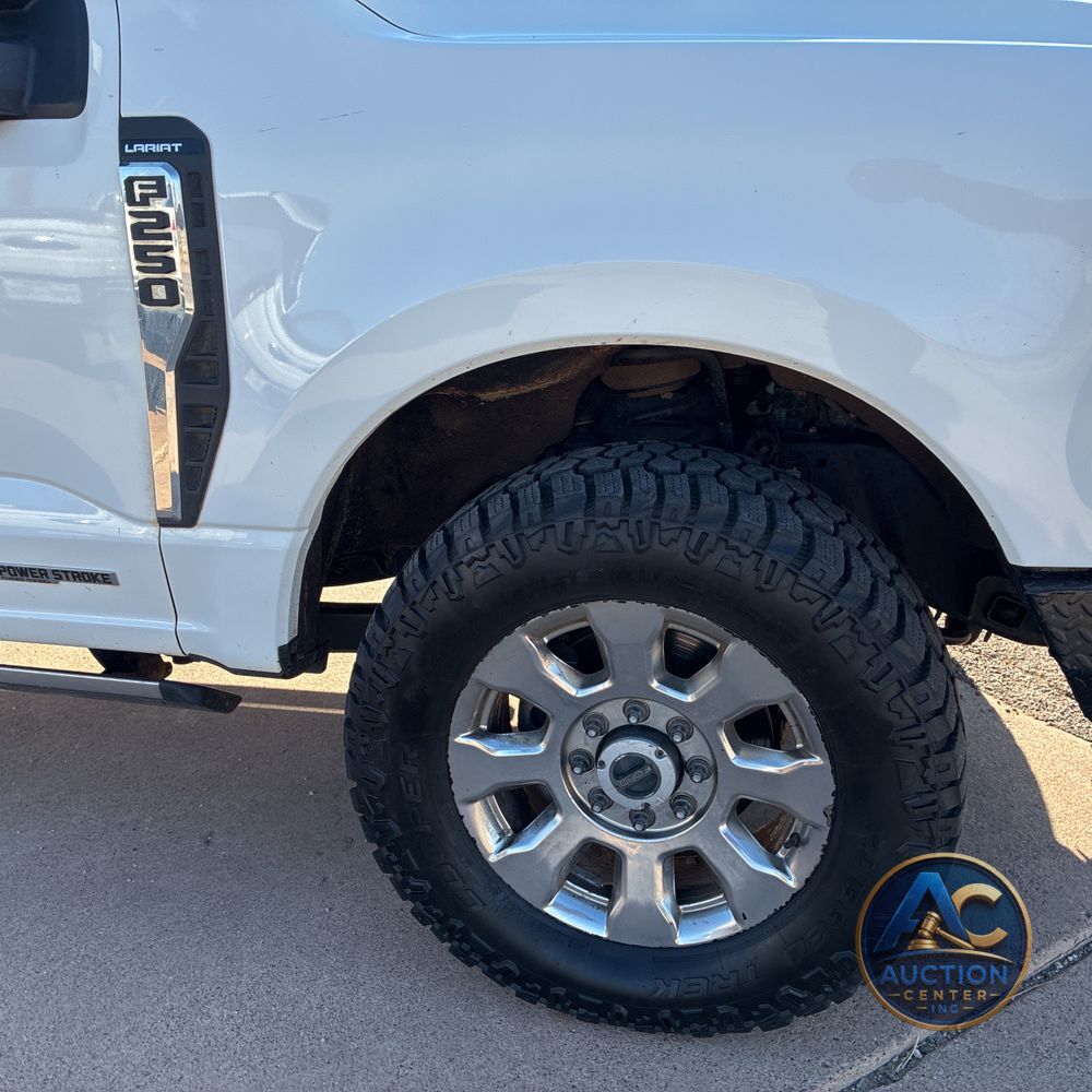 2023 Ford F-250 Super Duty Lariat