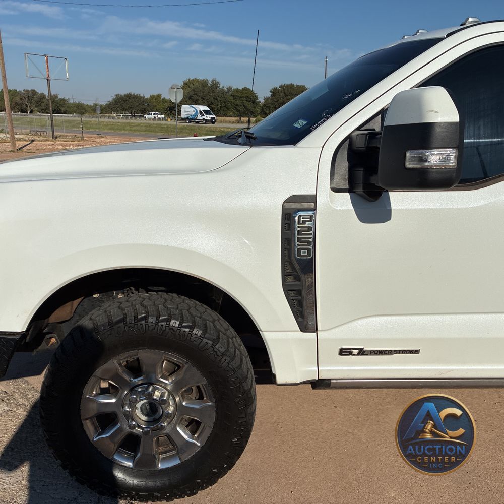 2023 Ford F-250 Super Duty Lariat