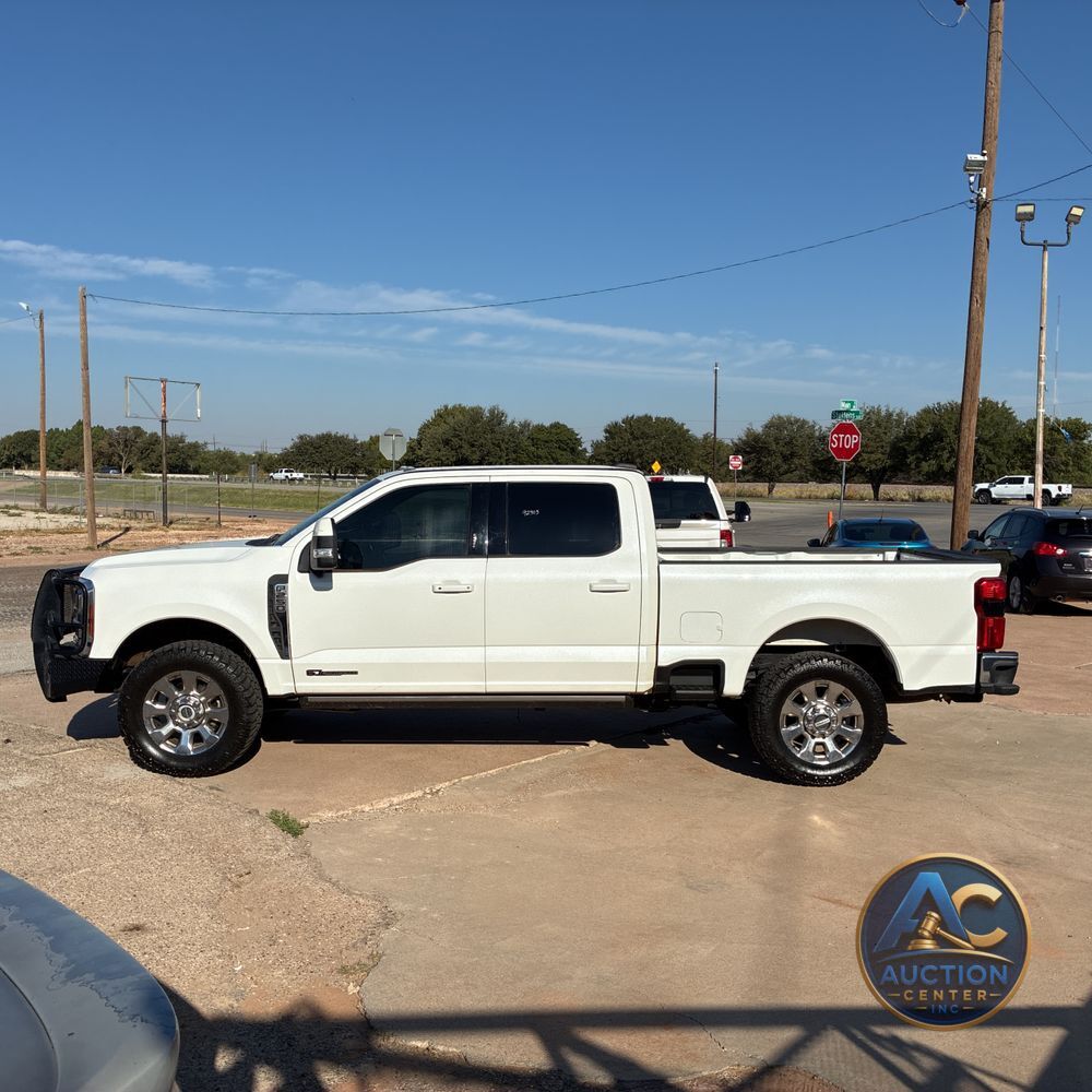 2023 Ford F-250 Super Duty Lariat
