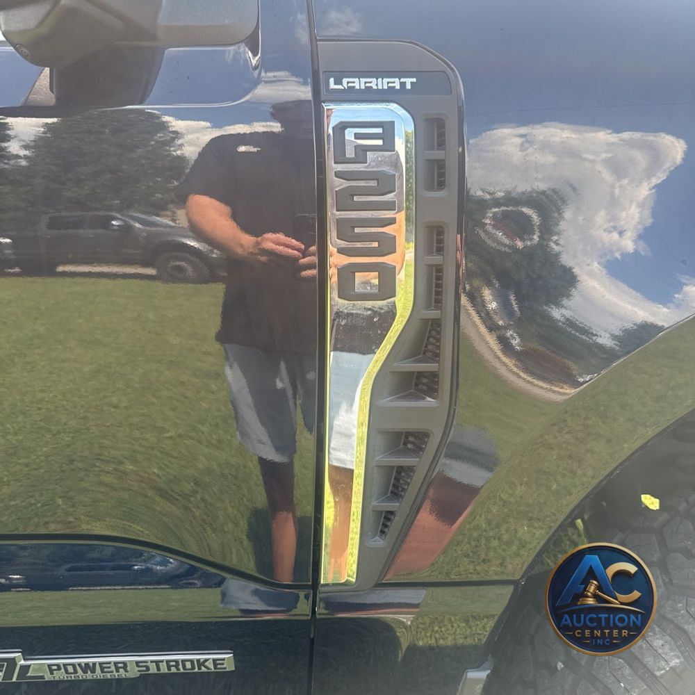 2023 Ford F-250 Super Duty Lariat