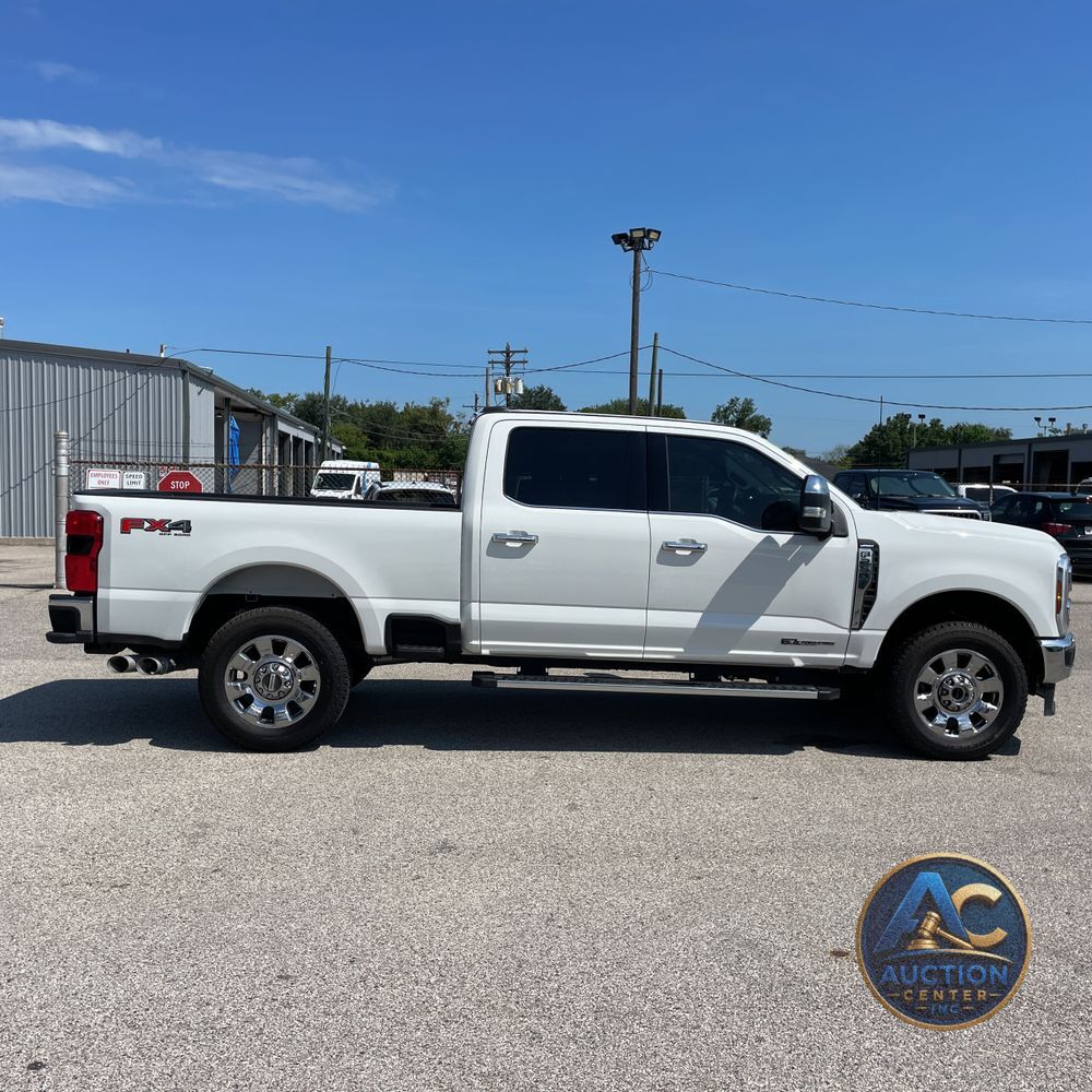 2025 Ford F-250 Super Duty Lariat