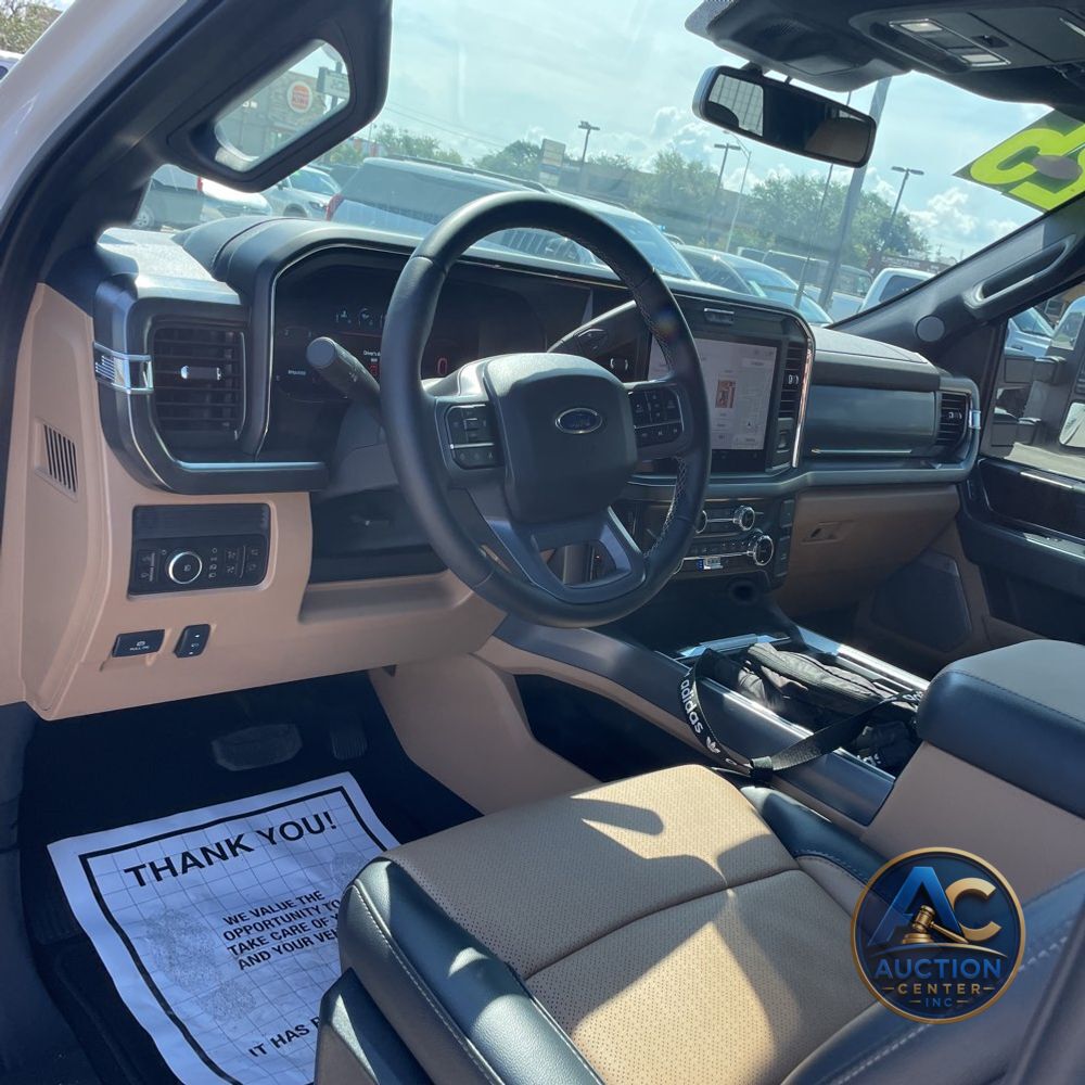 2025 Ford F-250 Super Duty Lariat