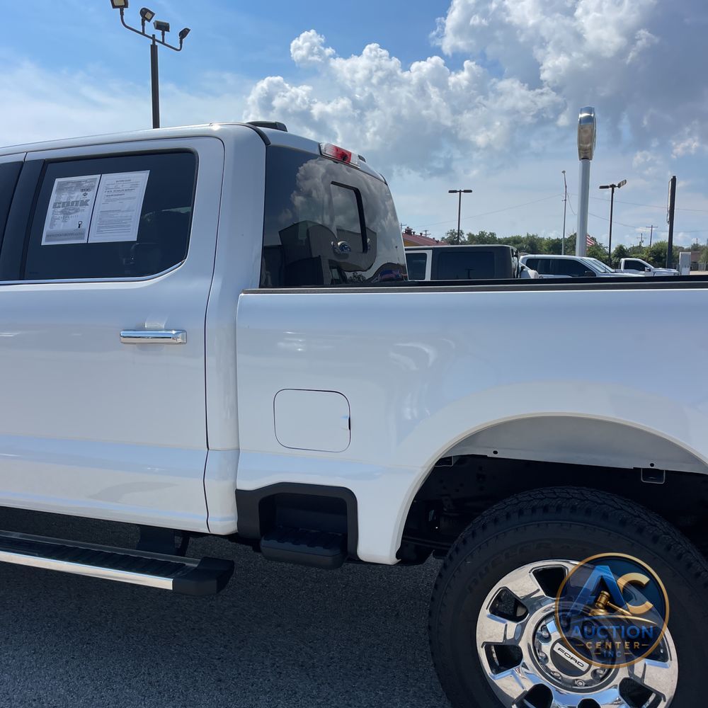2025 Ford F-250 Super Duty Lariat
