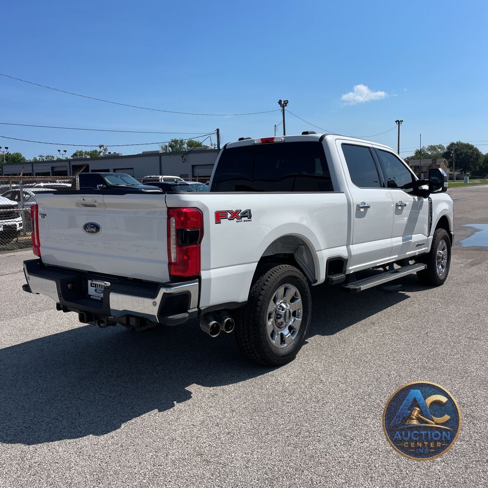 2025 Ford F-250 Super Duty Lariat