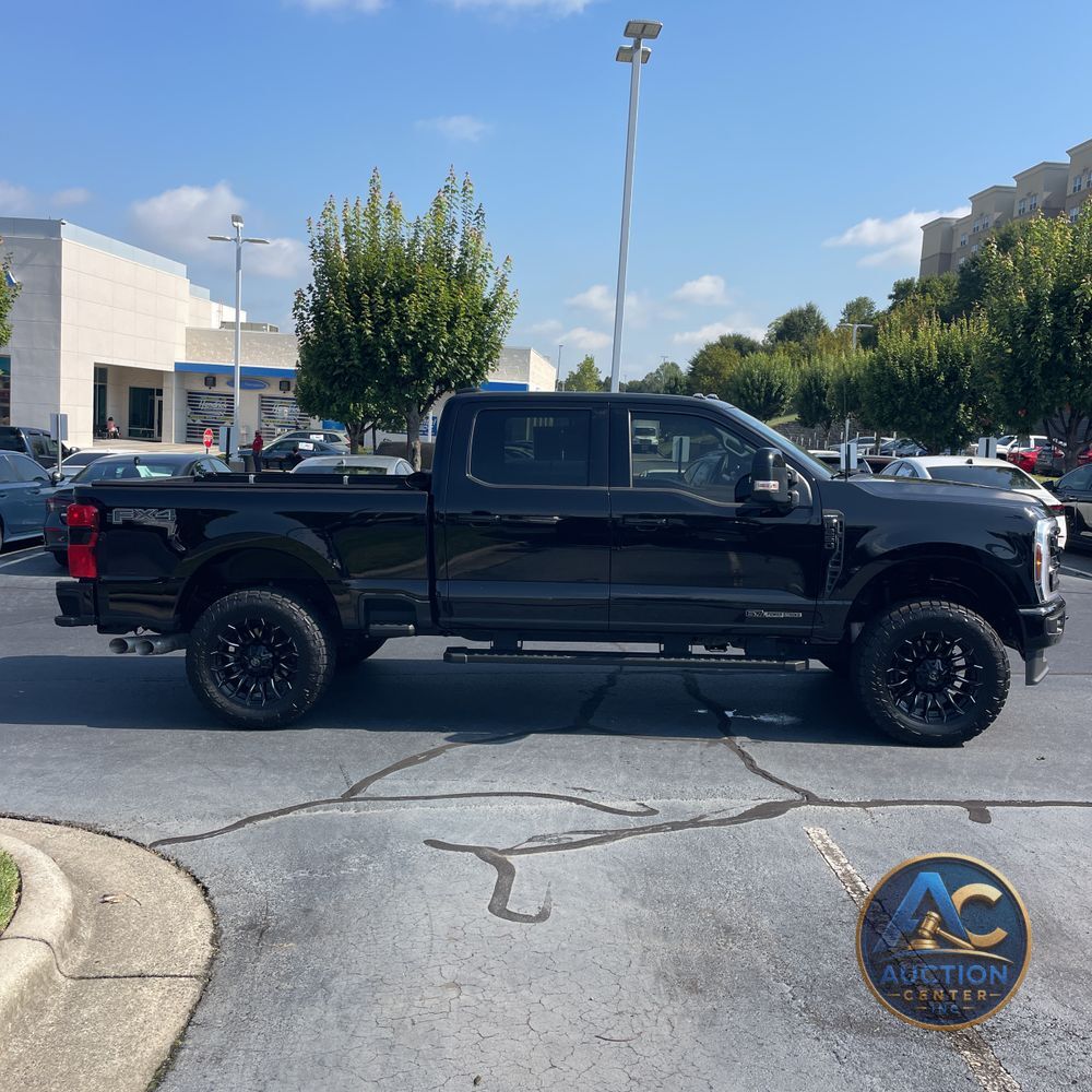 2025 Ford F250 S/D Lariat