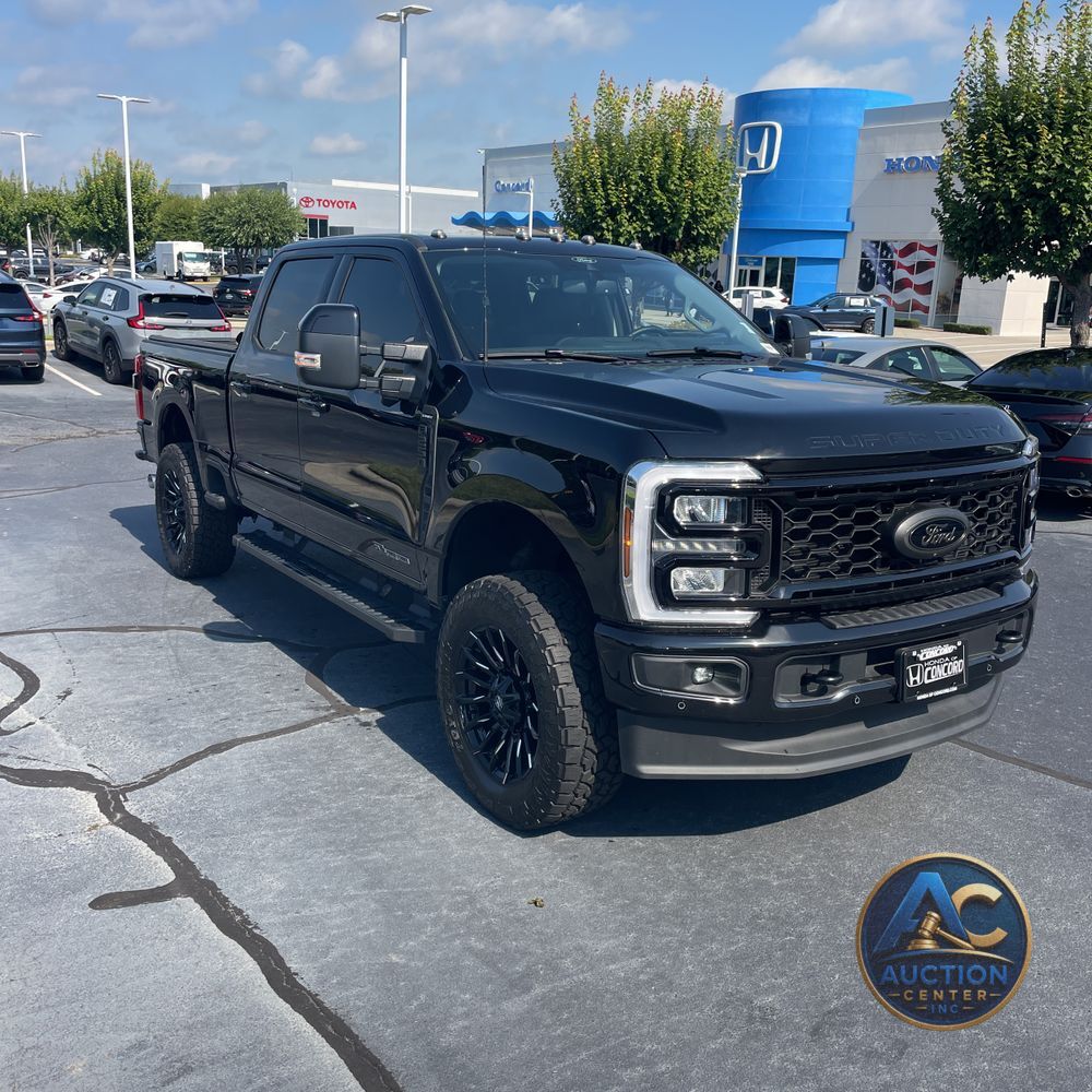 2025 Ford F250 S/D Lariat