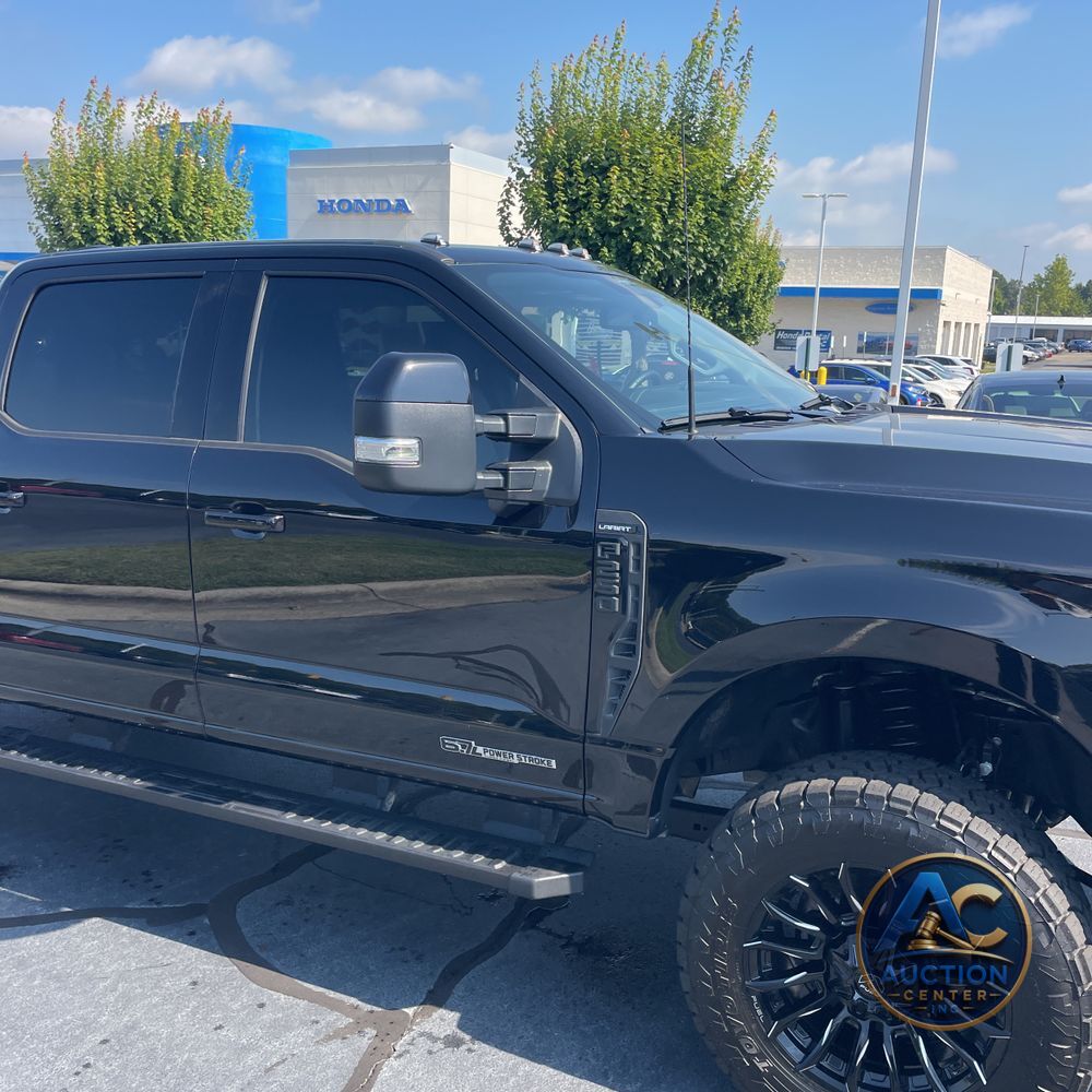 2025 Ford F250 S/D Lariat