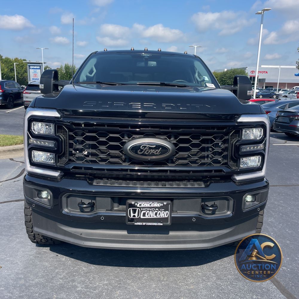 2025 Ford F250 S/D Lariat
