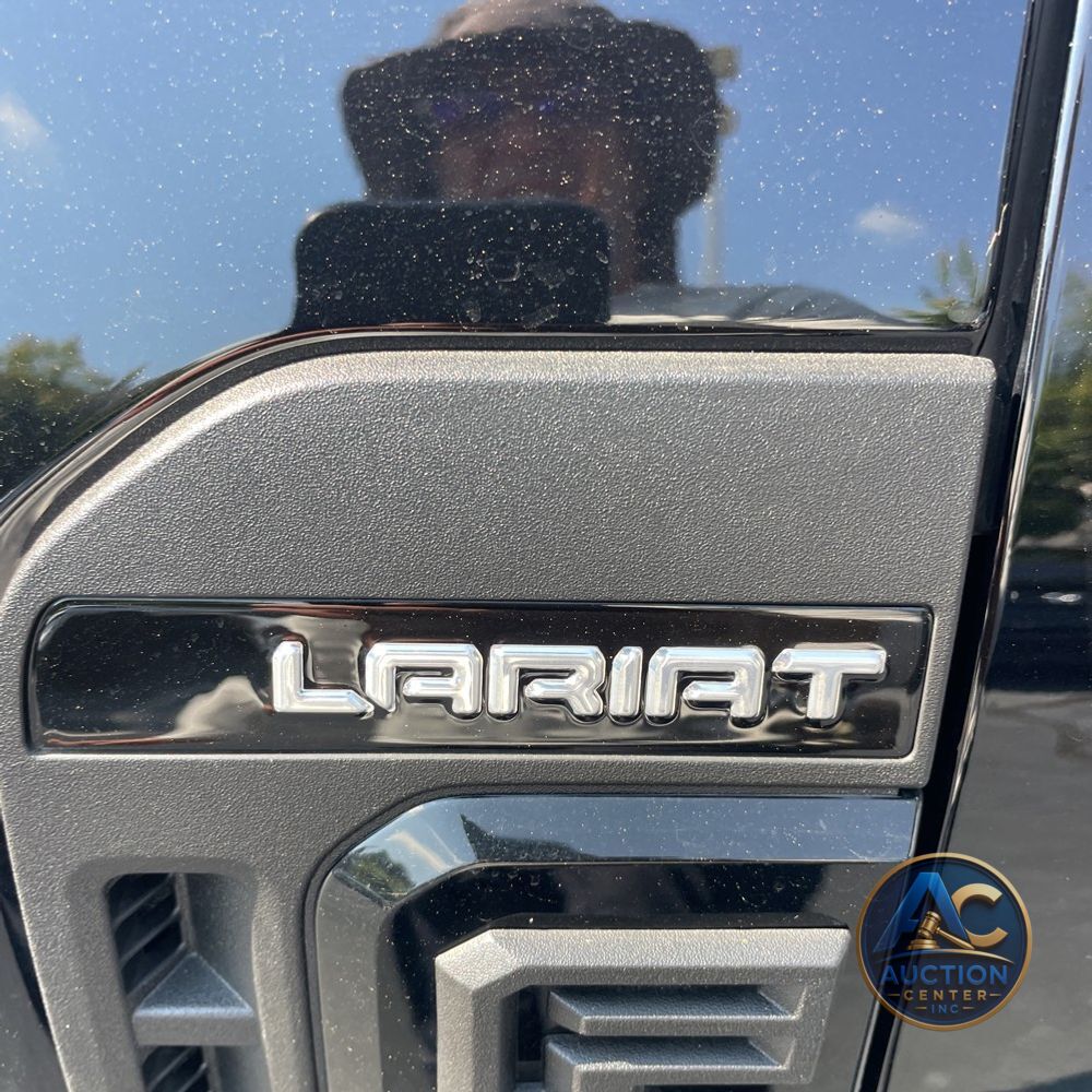 2025 Ford F250 S/D Lariat