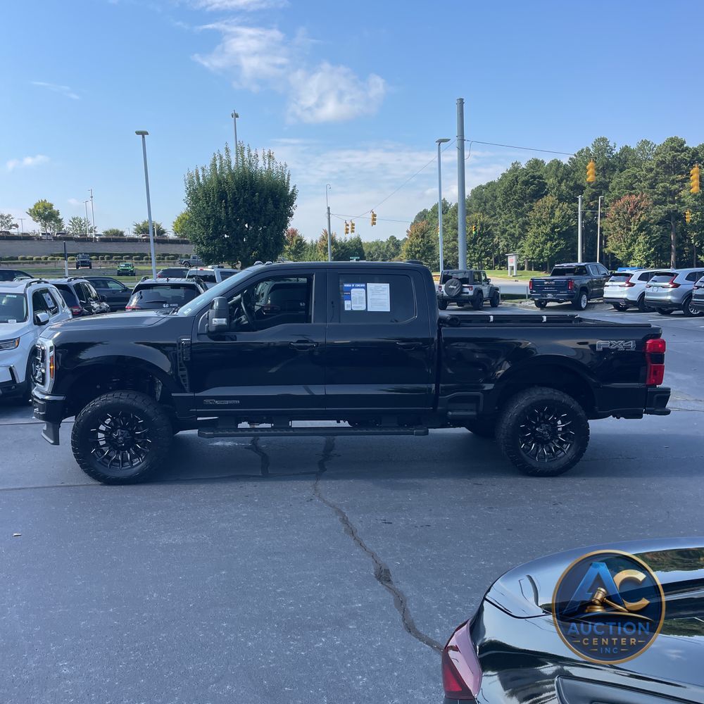 2025 Ford F250 S/D Lariat